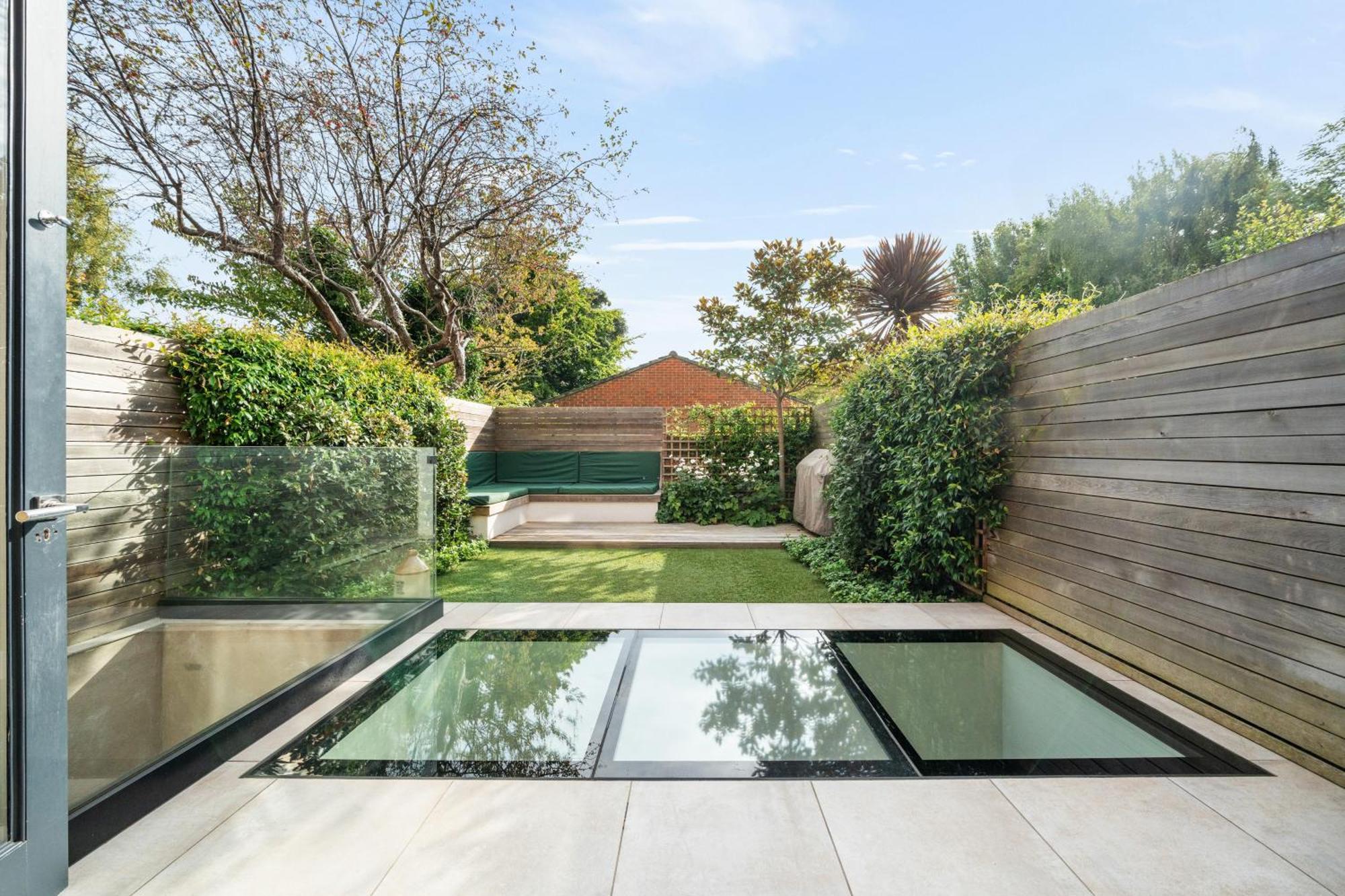 Elegant 4-br House With Garden Appartamento *